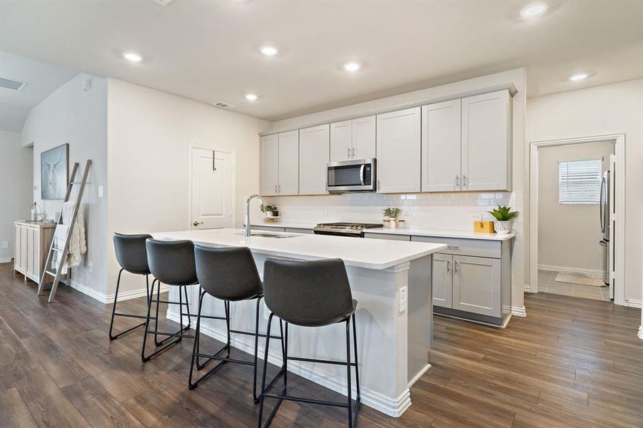 Furnished interior view inside a new home in Northstar, Haslet (Image 7).