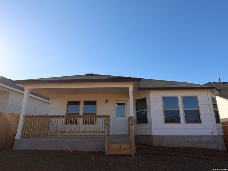 Exterior details and patio area of a home in Agave, San Antonio (Image 21).