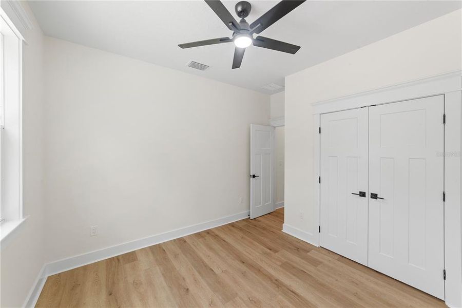 Spacious, unfurnished interior of a new home in , Webster (Image 24).