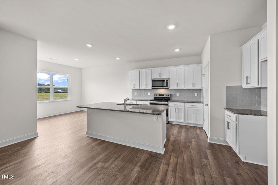 6-web-or-mls-BLS_0012