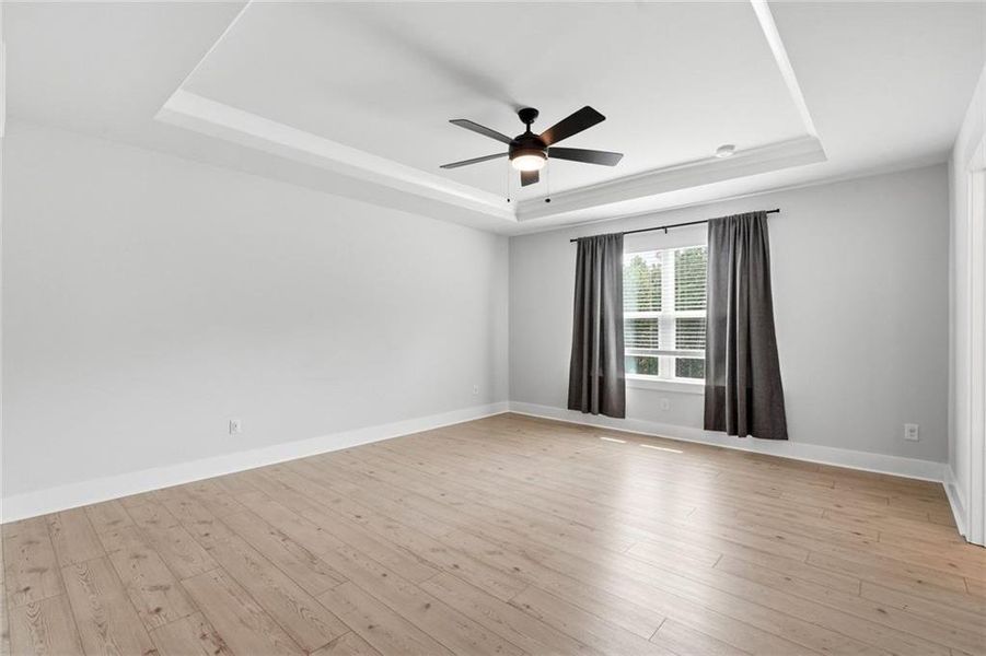 Spacious, unfurnished interior of a new home in Hunters Creek, Flowery Branch (Image 25).