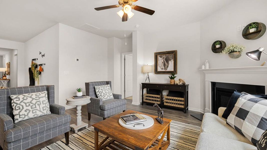 Representative furnished interior of a home built from the Plan by D.R. Horton in Wrenfield at Chanticleer, North Augusta (Image 38). Representative furnished interior of a home built from the Plan by D.R. Horton in Wrenfield at Chanticleer, North Augusta (Image 38).