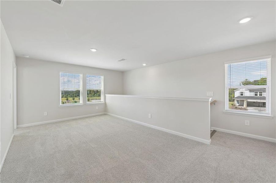 Spacious, unfurnished interior of a new home in Hemingway - Reserve Series, Cumming (Image 19).