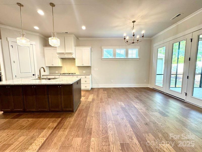 Image 21 of a home in Cumberland.