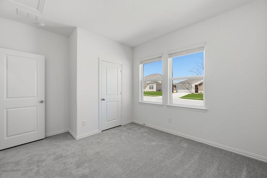 Spacious, unfurnished interior of a new home in Parks at Foster Crossing, Anna (Image 23). Spacious, unfurnished interior of a new home in Parks at Foster Crossing, Anna (Image 23).