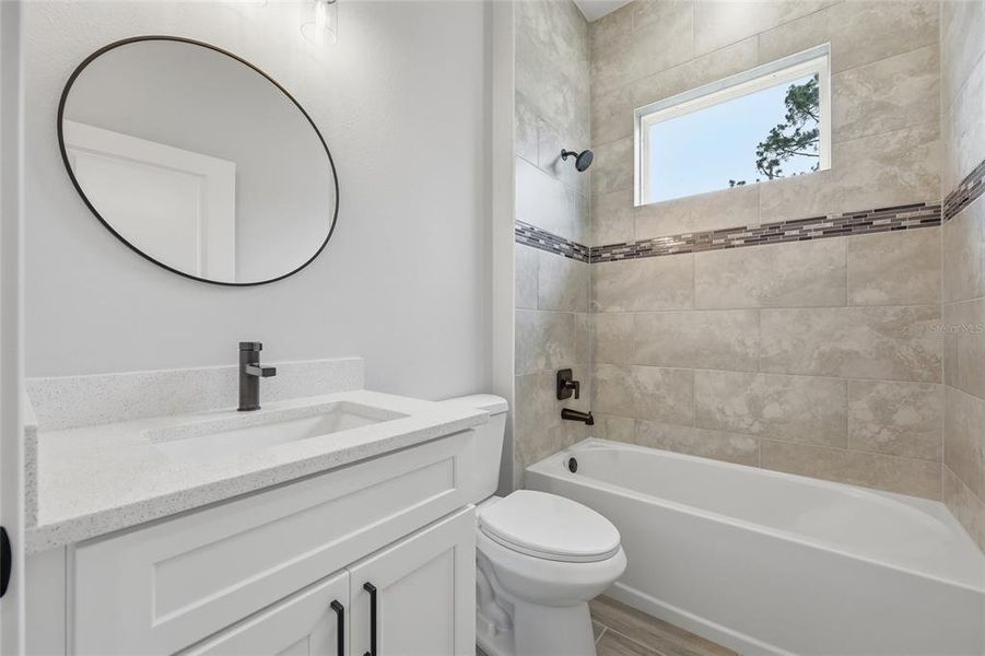 Furnished interior view inside a new home in , Ocala (Image 7).