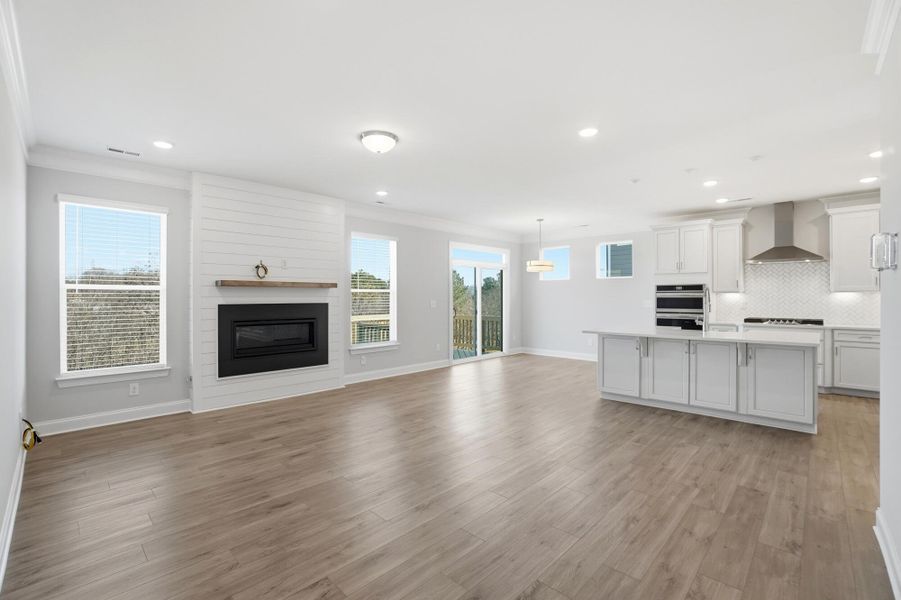 Spacious, unfurnished interior of a new home in Summerlin, Mooresville (Image 30).