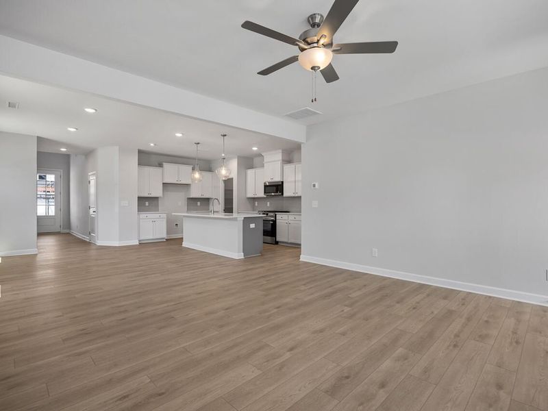 Spacious, unfurnished interior of a new home in Gregory Village, Lillington (Image 14).
