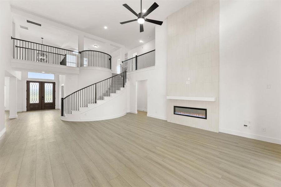 1115 Willow Lake-Living Room-2