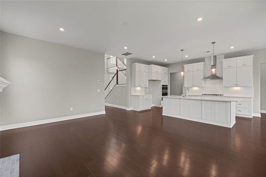 Spacious, unfurnished interior of a new home in Twin Lakes, Hoschton (Image 36). Spacious, unfurnished interior of a new home in Twin Lakes, Hoschton (Image 36).