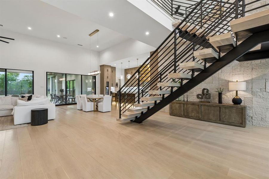 Spacious, unfurnished interior of a new home in , Colleyville (Image 21).