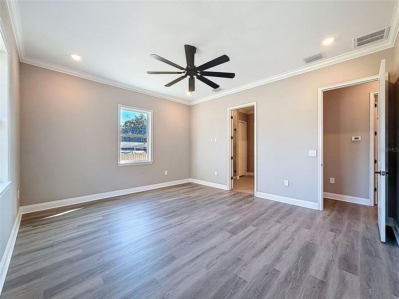 Spacious, unfurnished interior of a new home in , Lakeland (Image 68).