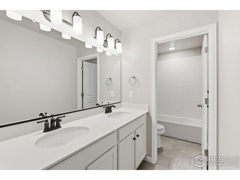 Furnished interior view inside a new home in Cordovan, Longmont (Image 13).