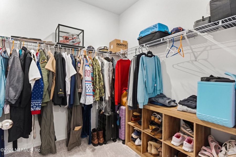 Close-up of interior finishes inside a home in Saddle Oaks, Jacksonville (Image 21).