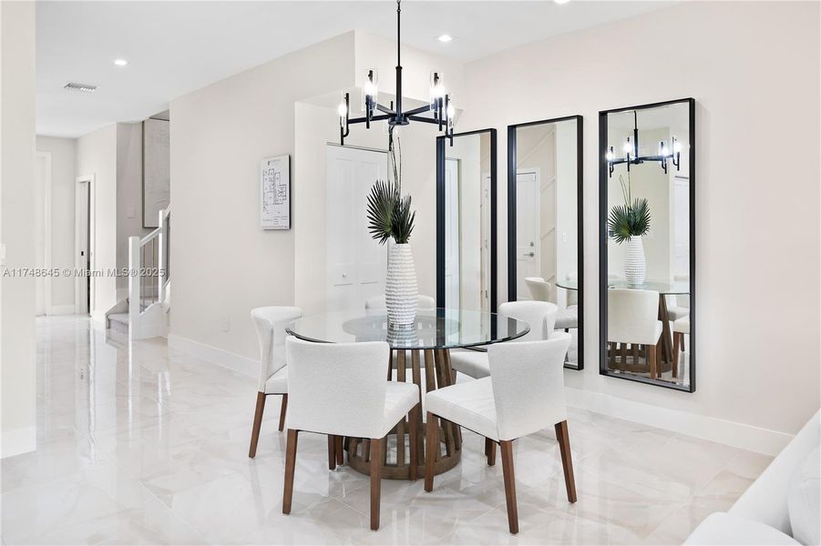 Spacious, unfurnished interior of a new home in , Fort Myers (Image 6).