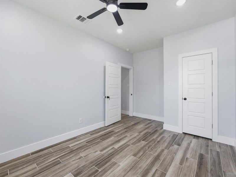Spacious, unfurnished interior of a new home in , Bowie (Image 29).