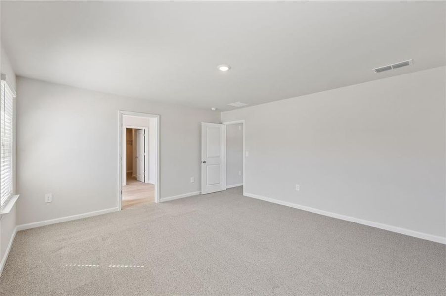 Spacious, unfurnished interior of a new home in Parkside at Grayson, Grayson (Image 37).