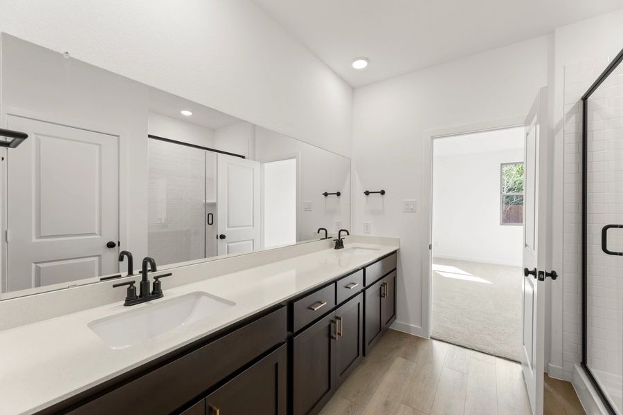 Primary Bathroom Representative Photo featuring the Oxford Collection Primary Bathroom Representative Photo featuring the Oxford Collection