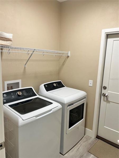Close-up of interior finishes inside a home in , High Springs (Image 18). Close-up of interior finishes inside a home in , High Springs (Image 18).