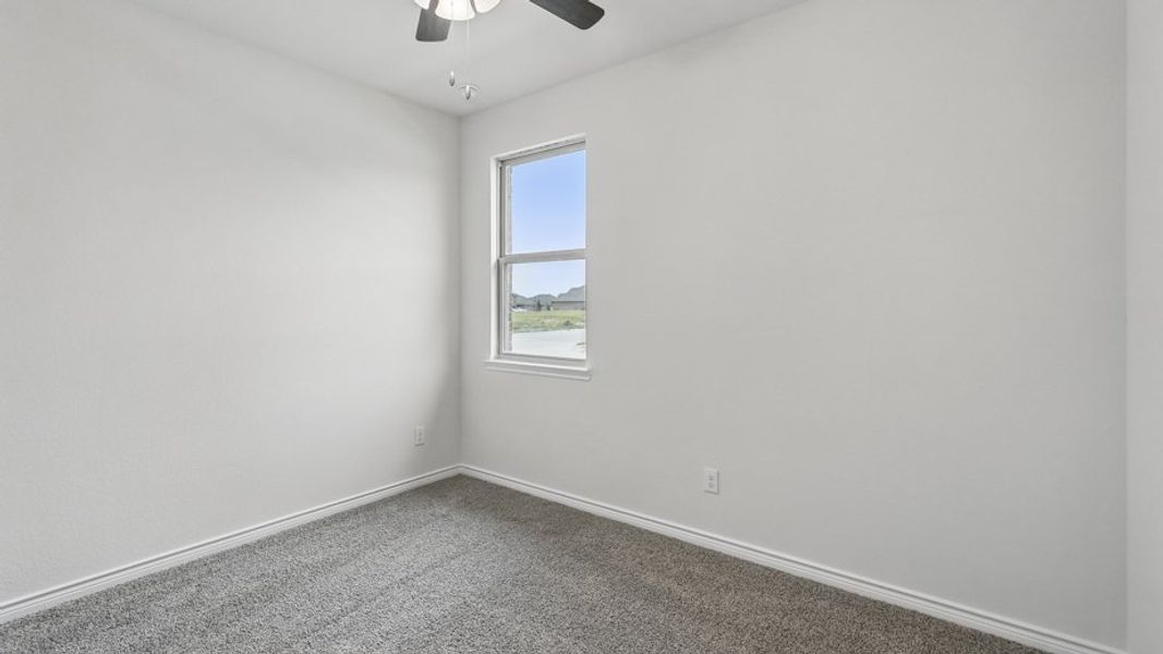 Spacious, unfurnished interior of a new home in Lakewood Trails, Forney (Image 24).