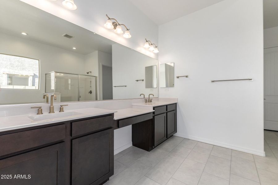 15 - Catalina 15 - Catalina