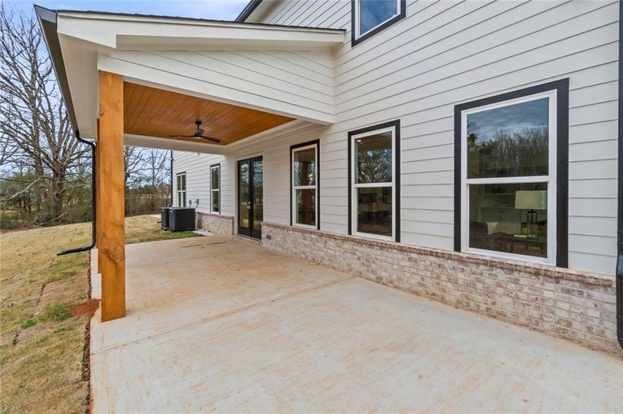 Exterior details and patio area of a home in , Social Circle (Image 3).