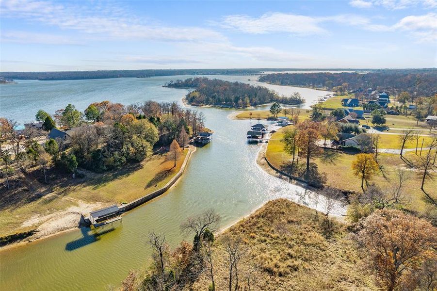 Image 34 of a home in .