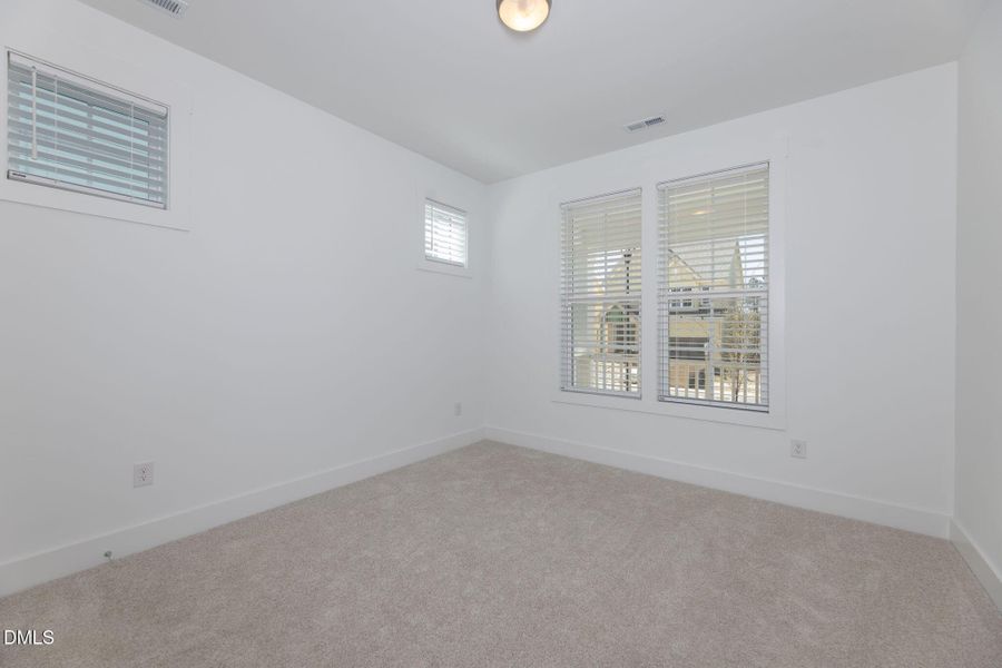 28-web-or-mls-8Y3A9094