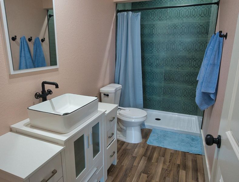 Furnished interior view inside a new home in , Surfside Beach (Image 10).