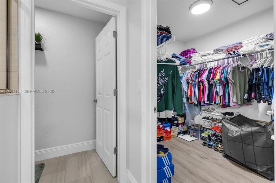 Furnished interior view inside a new home in , Ocala (Image 14).