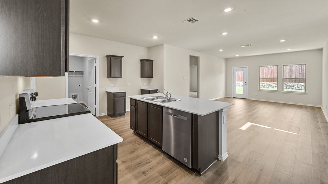 Furnished interior view inside a new home in Northspur, Terrell (Image 3).