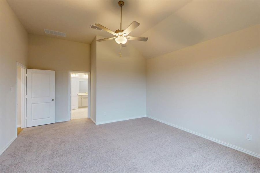 Spacious, unfurnished interior of a new home in Lilybrooke at Legacy Hills, Celina (Image 14). Spacious, unfurnished interior of a new home in Lilybrooke at Legacy Hills, Celina (Image 14).
