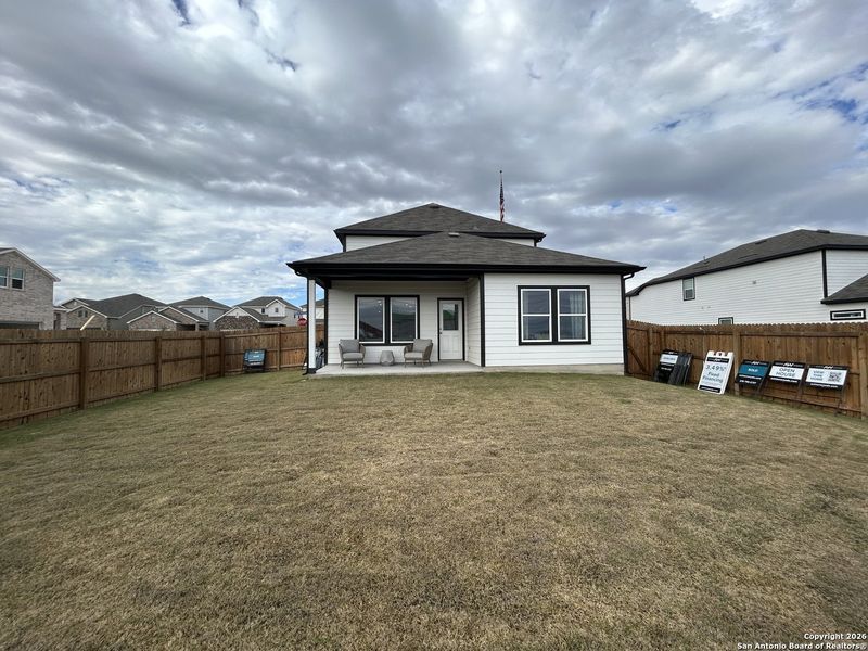 Exterior details and patio area of a home in Meadows at Hennersby Hollow 40's, San Antonio (Image 4). Exterior details and patio area of a home in Meadows at Hennersby Hollow 40's, San Antonio (Image 4).