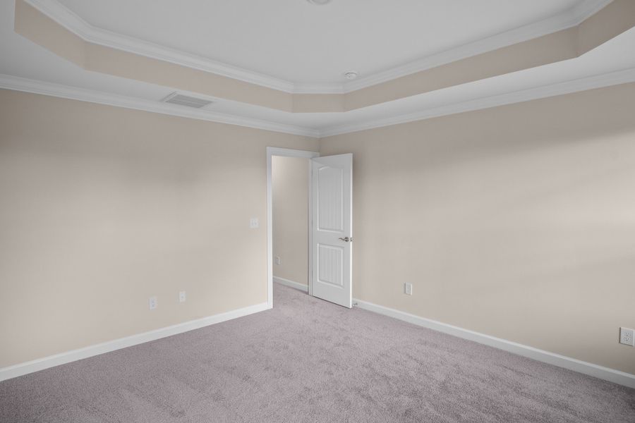 Spacious, unfurnished interior of a new home in Traditions at Carolina Forest, Myrtle Beach (Image 11).