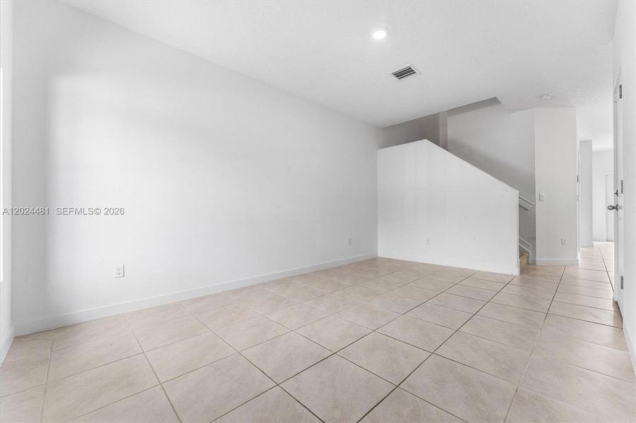 Spacious, unfurnished interior of a new home in , Lake Worth (Image 24). Spacious, unfurnished interior of a new home in , Lake Worth (Image 24).