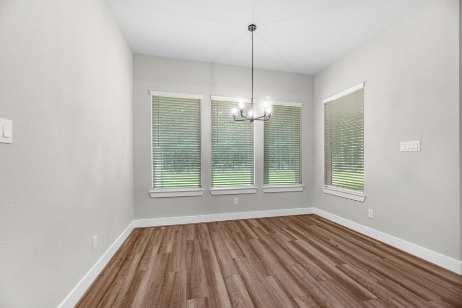 Spacious, unfurnished interior of a new home in , Dayton (Image 16).