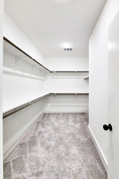 Spacious, unfurnished interior of a new home in , Houston (Image 11).