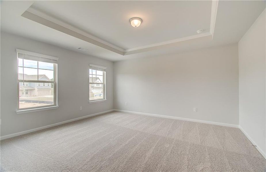 Spacious, unfurnished interior of a new home in Grandview at Millers Mill, Stockbridge (Image 27).