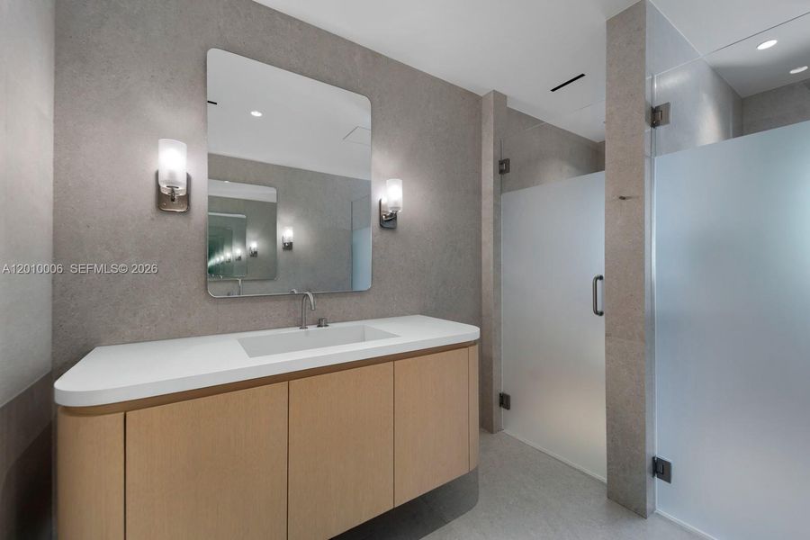 Furnished interior view inside a new home in , Coral Gables (Image 8).