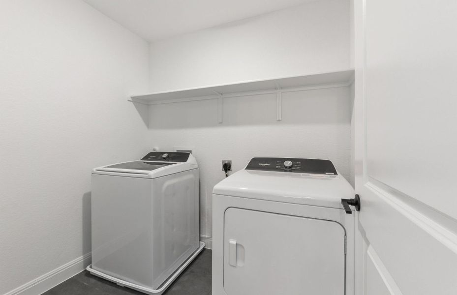 Close-up of interior finishes inside a home in Horizon Lake, Leander (Image 13).