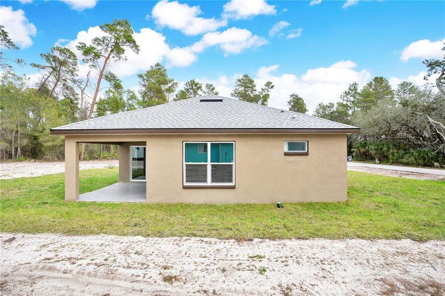 Exterior details and patio area of a home in , Weeki Wachee (Image 25). Exterior details and patio area of a home in , Weeki Wachee (Image 25).