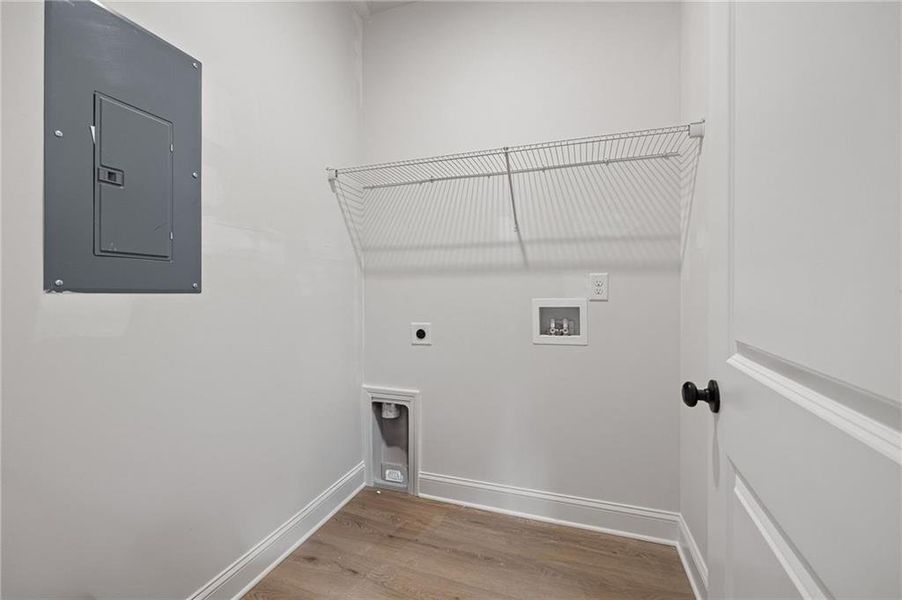 Spacious, unfurnished interior of a new home in , Carrollton (Image 16).
