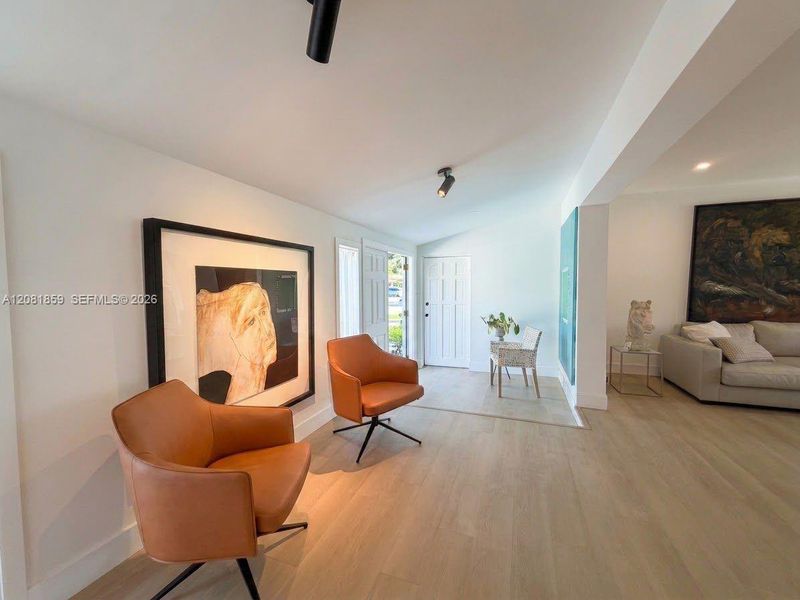 Furnished interior view inside a new home in , Fort Lauderdale (Image 8).