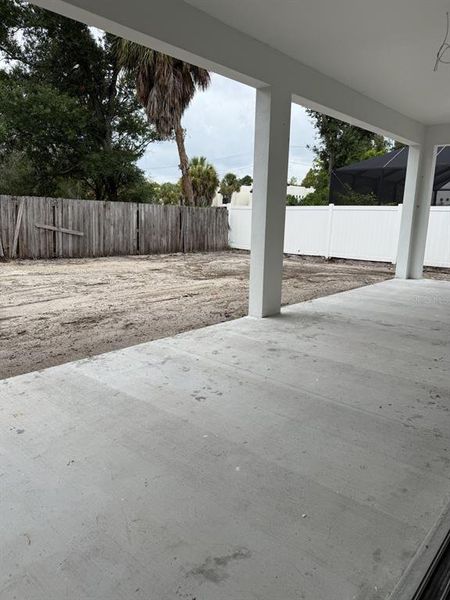 Exterior details and patio area of a home in , Tampa (Image 3).
