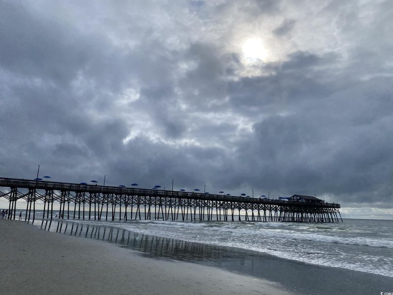 Image 19 of a home in Oak Hollow.