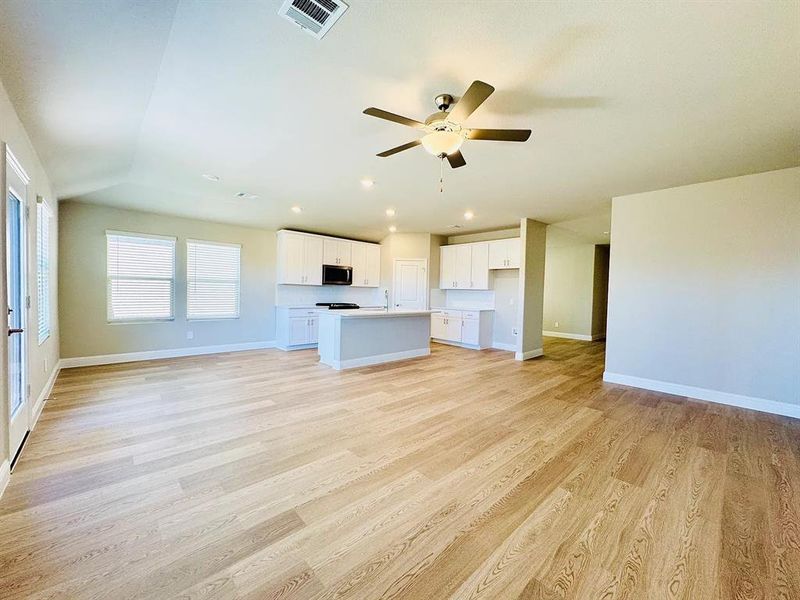 Spacious, unfurnished interior of a new home in Trails of Lavon - Signature Series, Lavon (Image 14).