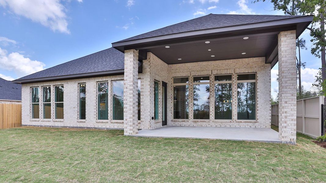 Exterior details and patio area of a home in Audubon, Magnolia (Image 4).