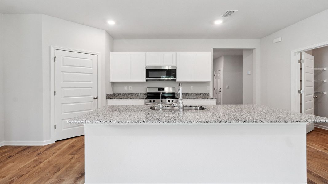 Furnished interior view inside a new home in Wesley Park, Crawfordville (Image 9).
