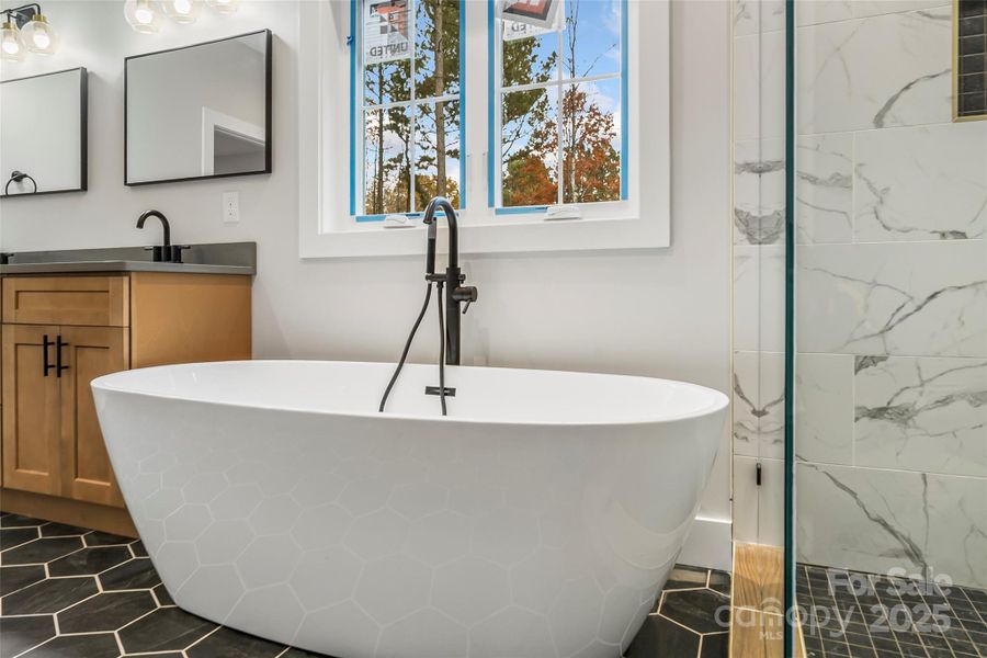 Close-up of interior finishes inside a home in , Nebo (Image 16).