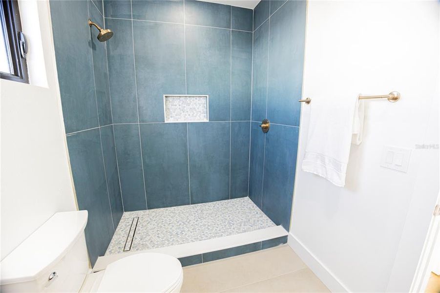 Furnished interior view inside a new home in , St. Petersburg (Image 42).